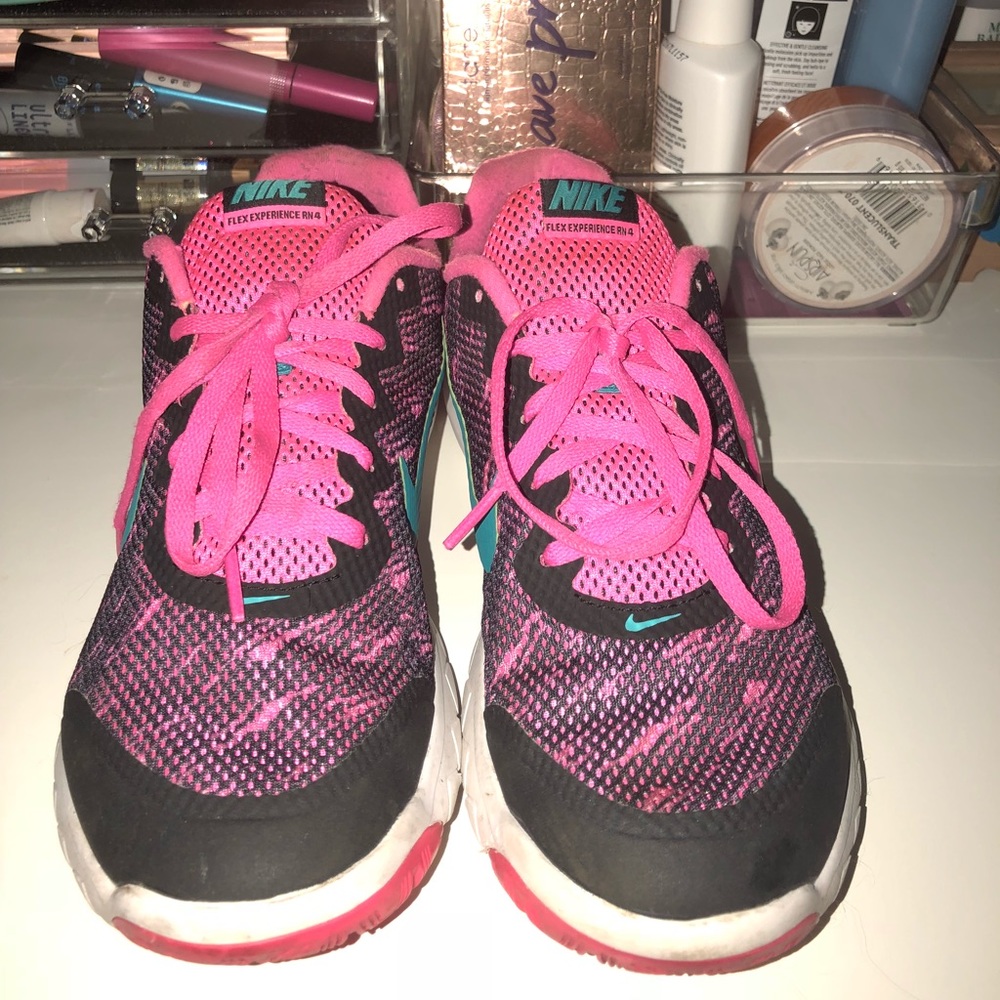 Nike Flex Experience rn 4